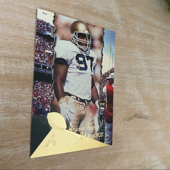 Bryant Young 94 Rookie 49ERS Pinnacle 1994 - Picture 3 of 9